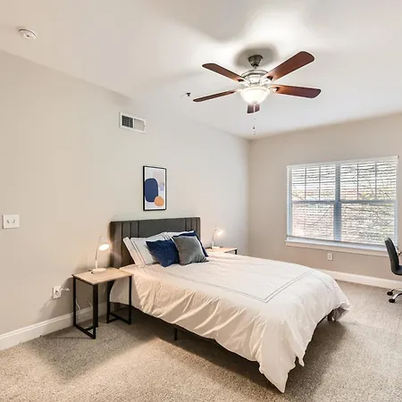 Crest At Midtown 1112 L 1 Bedroom 1 Bathroom